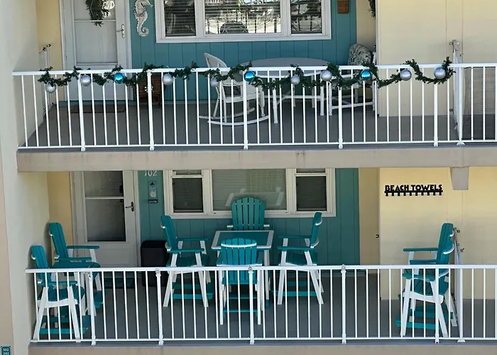 Captain's Quarters Apartment